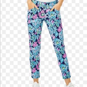 NWT Lilly Pulitzer UPF 50 Luxletic Corso Pant size 6